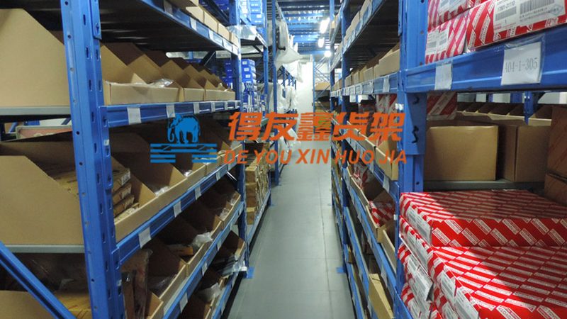 汽车座套：布艺与皮革的优缺点解析